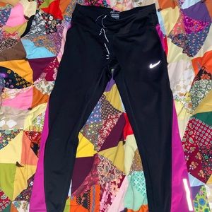 Nike leggings